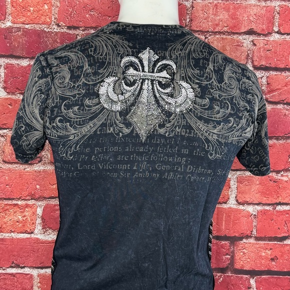 Affliction Men's Skull Rhinestone Short Sleeve Graphic T-shirt - Size: Small-NWT - Picture 10 of 13
